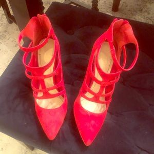 Lipstick red pumps! Size 6!
